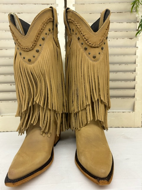 Liberty Black - 71124 Vegas Lion - Tan Fringes