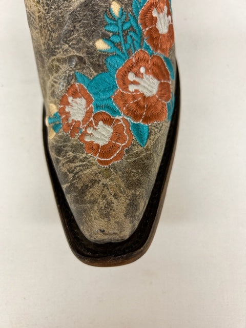 Corral - A4374 Brown Deer Head inlay & Floral embroidery