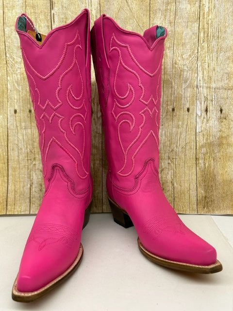 Corral - Z5138 Fuchsia Embroidery