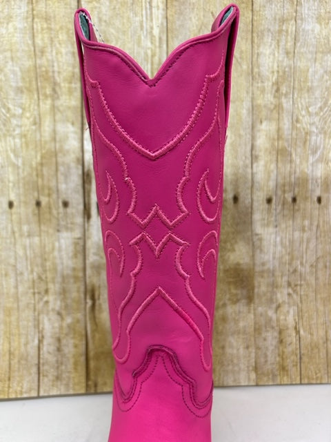 Corral - Z5138 Fuchsia Embroidery