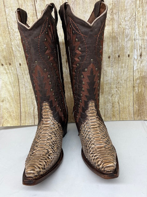 Corral - L6045 Ld Brown Python with embroidery and studs