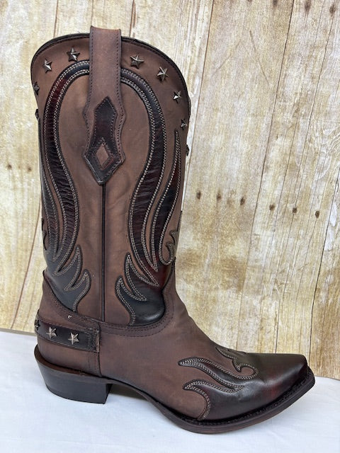 Corral - C4154 Two Tone Chocolate overlay with star stud details