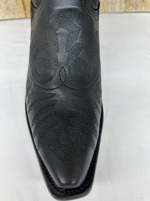 Corral - A4543 Black Embroidery