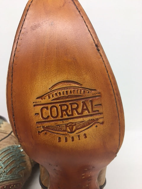Corral - A4235 Sand Heart & Wings