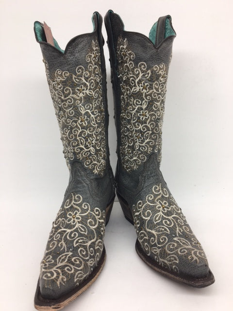 Corral - R1408 Gray Embroidery/Studs