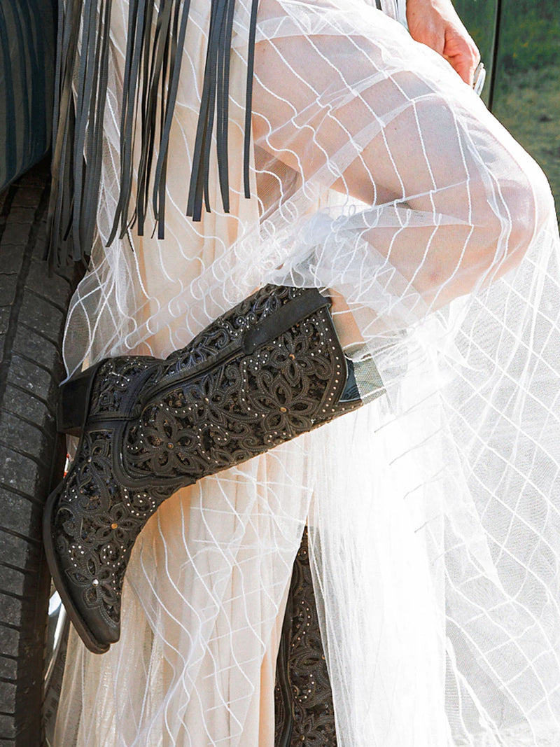 Corral - A3752 Black Inlay with Embroidery and Studs