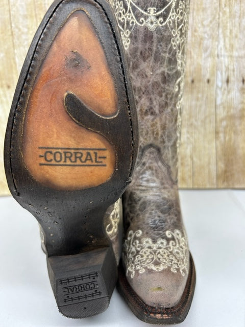 Corral - A1094 Brown Crater Bone Embroidery