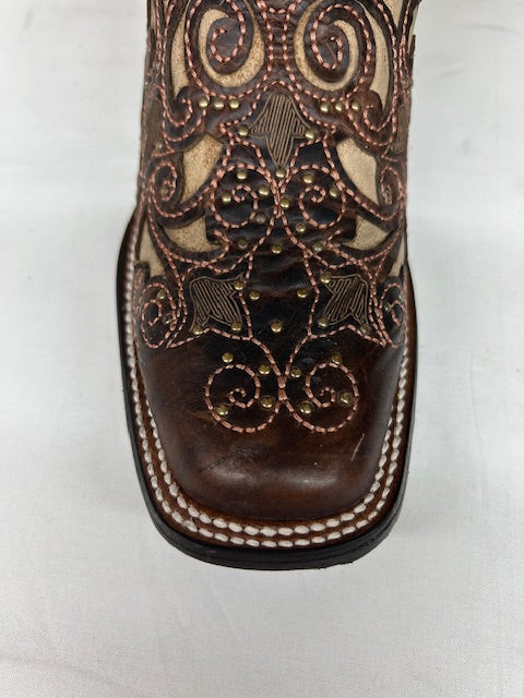 Corral - A3326 Brown Inlay with Studs Square Toe