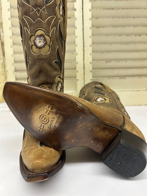 Corral - L6155- Sand Inlay & Embroidery Cowgirl Boot