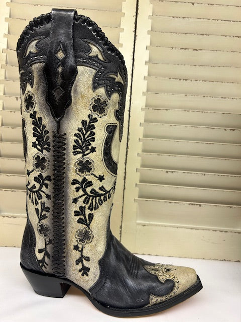 Corral - A4864 Grey Horseshoe Overlay with Embroidery and Studs