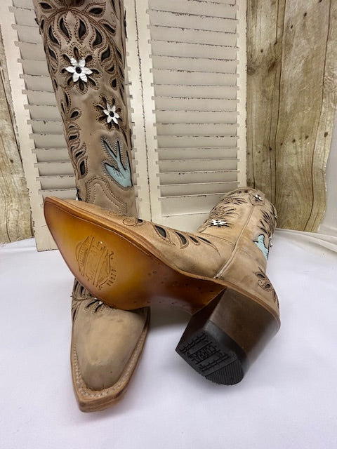 Corral - Z5429 Straw Laser and Flowers, Bird Inlays and Crystals