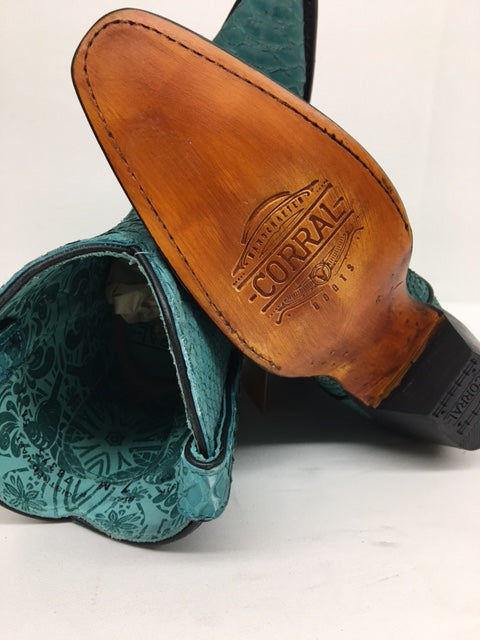 Corral - A4195 Turquoise Python